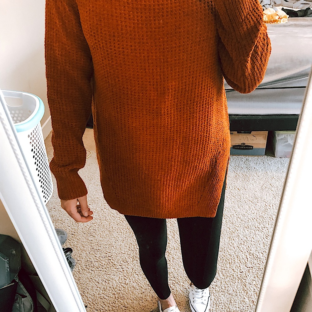 NWT Rust sweater